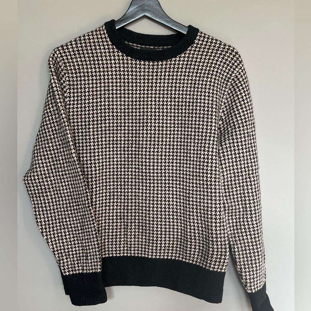 J.Crew Men’s Patterned Sweater, S